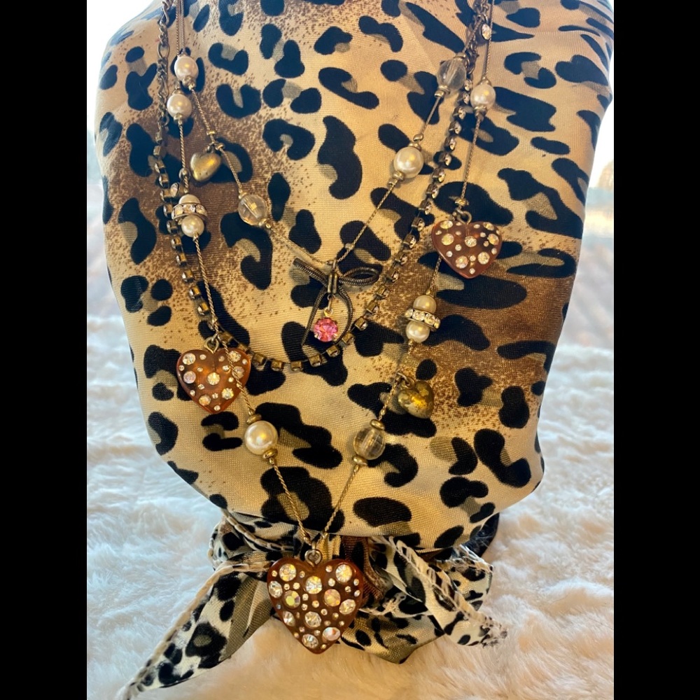 Betsey Johnson Pink Rhinestone and Pearl Heart